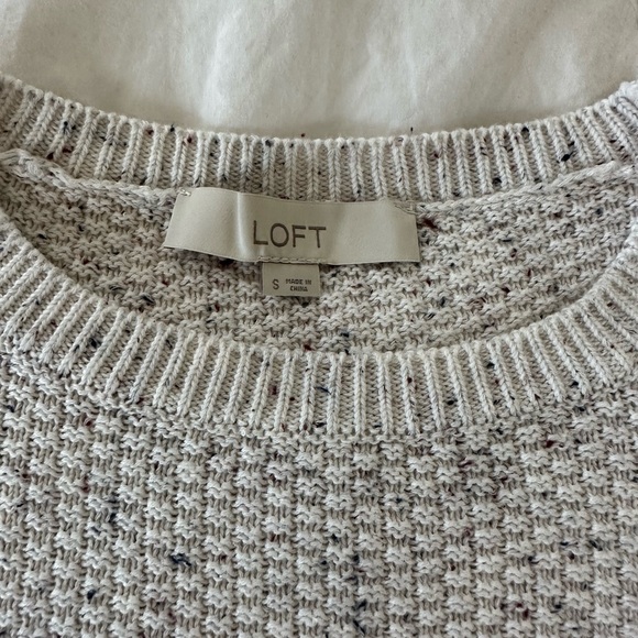LOFT Light Gray Crew Neck Sweater - Picture 4 of 6